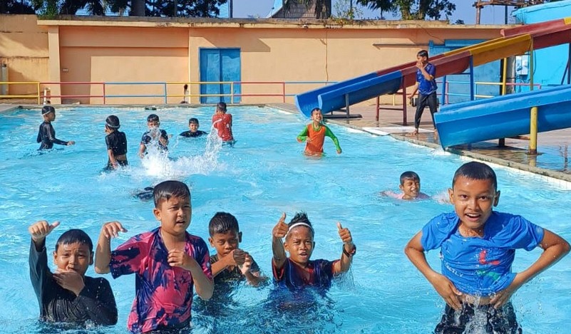 Berenang